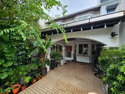 Hillcrest Park (D11), Terrace #561963471